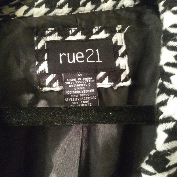 Rue21 jacket - Picture 3 of 4
